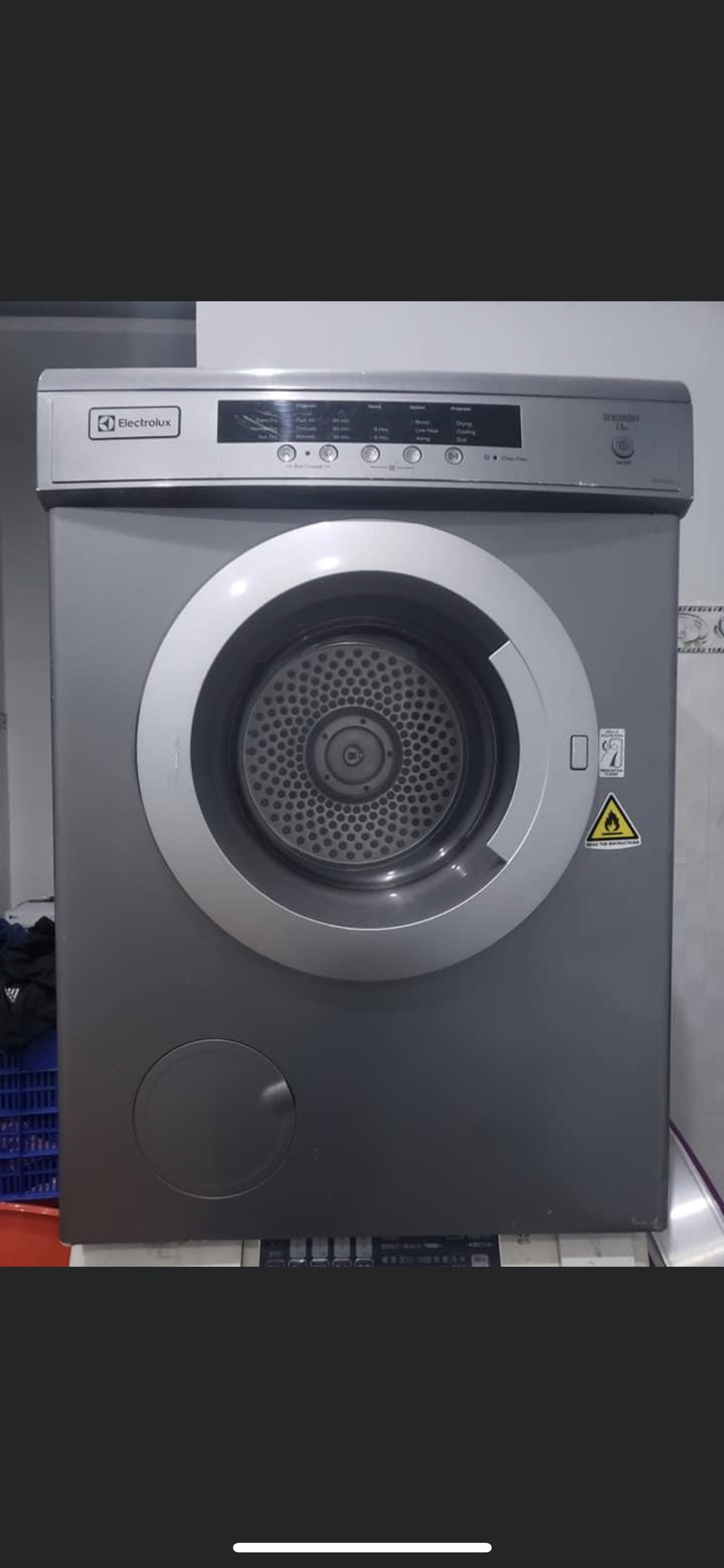 Máy sấy Electrolux 8kg đời 2018 mới 97%