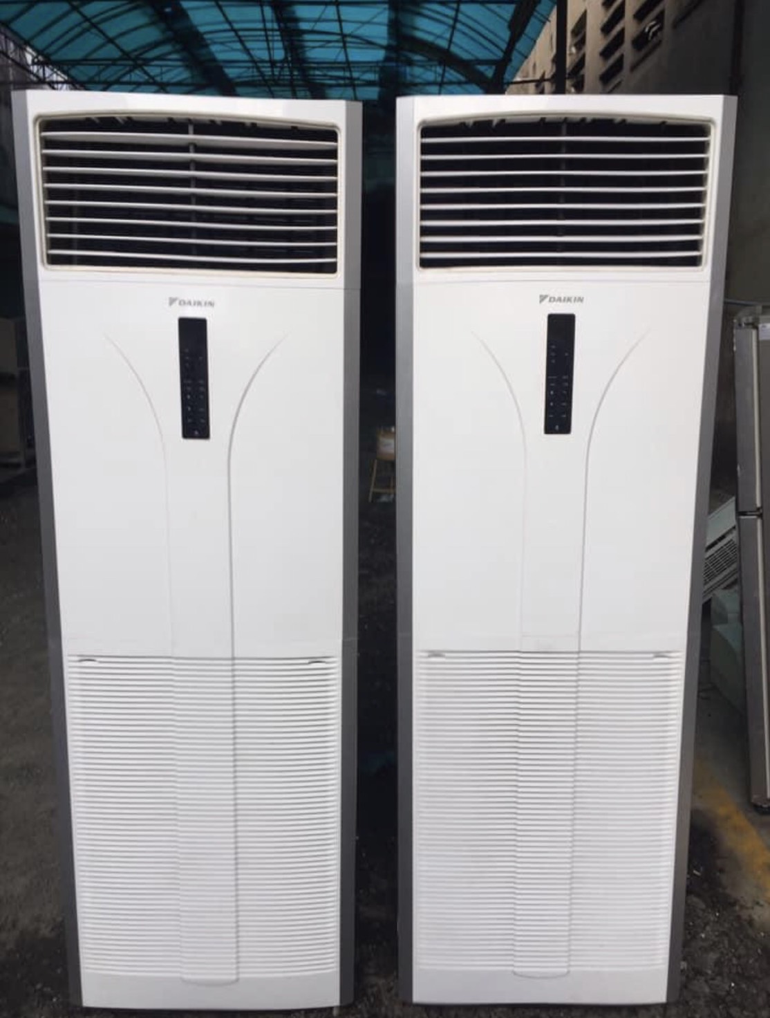 Máy lạnh Daikin Tủ đứng 3hp Cũ