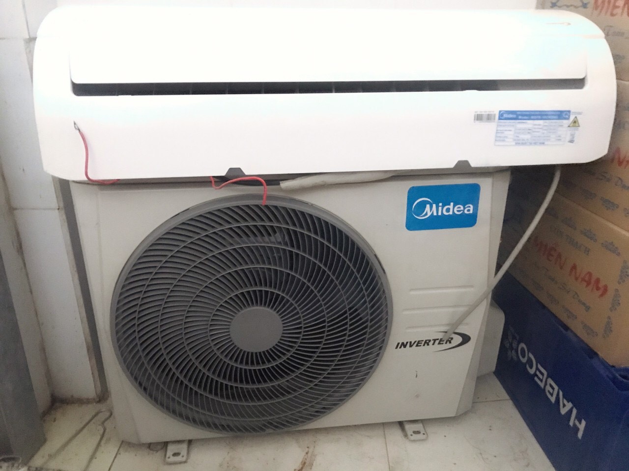 Máy Lạnh Media 2hp Inverter Mới 90%